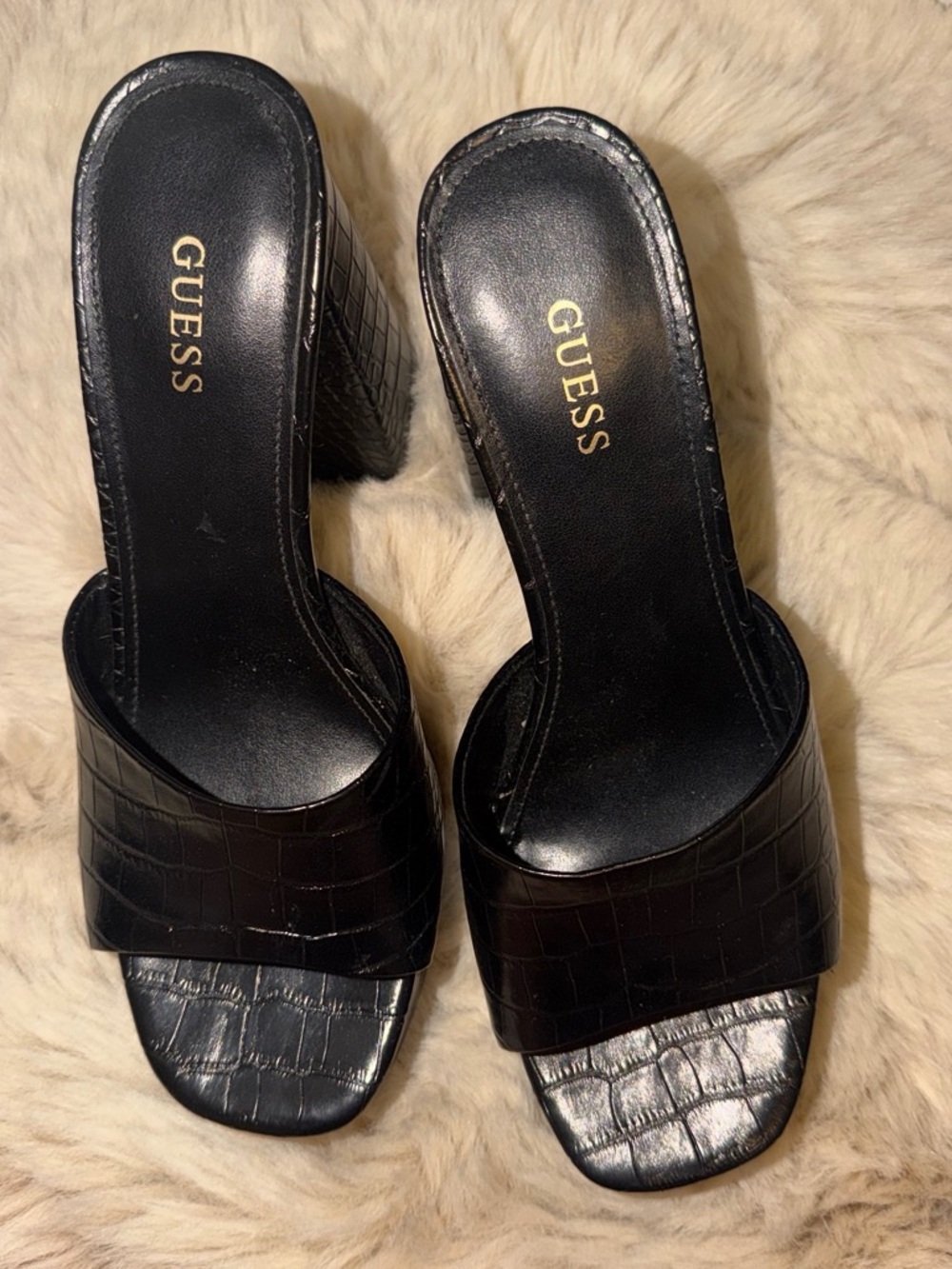 GUESS Black Croc-Embossed Slide Heels